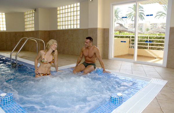 Grupotel Hotel apartamentowy Port de Alcudia (Mallorca)